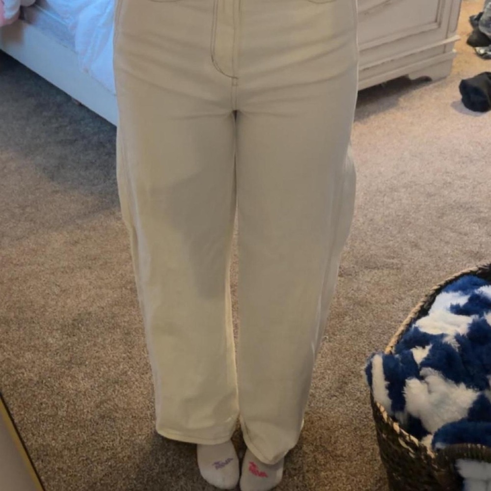 High-Rise Straight Leg Jeans in Cream